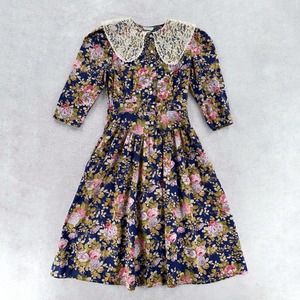 VINTAGE BLONDIE AND ME Dress Womens 9/10 Prairie Floral‎ Lace Cottegecore Pink